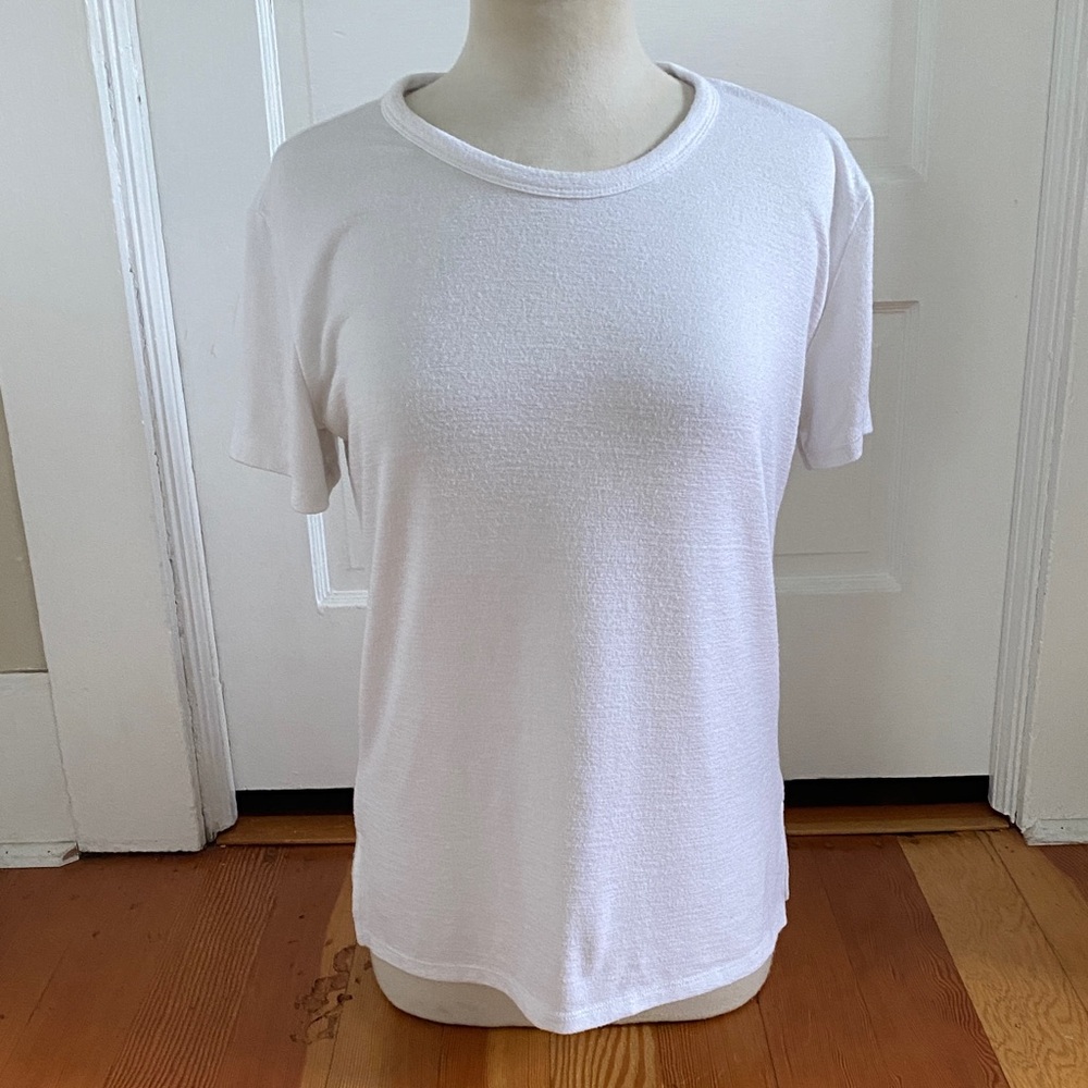 Wilfred Free White Short‎ Sleeve Tee Small